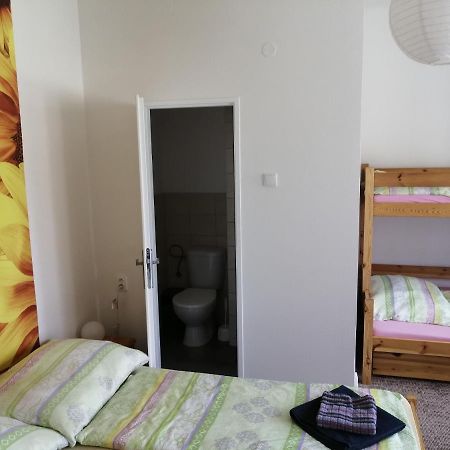 U Ladi Apartment Булхари Екстериор снимка