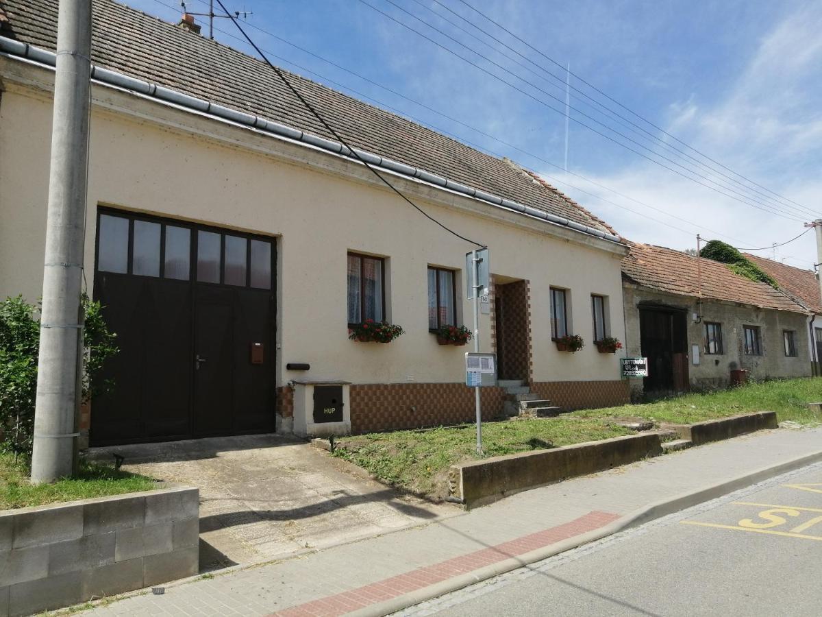 U Ladi Apartment Булхари Екстериор снимка