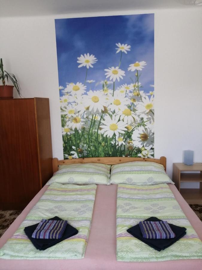 U Ladi Apartment Булхари Екстериор снимка
