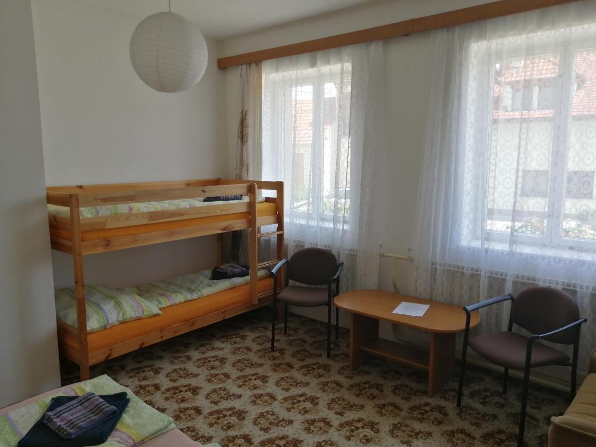 U Ladi Apartment Булхари Екстериор снимка