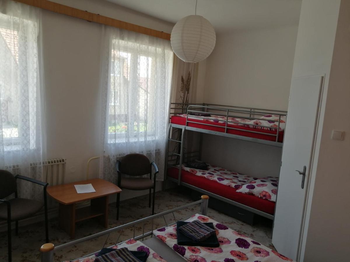 U Ladi Apartment Булхари Екстериор снимка