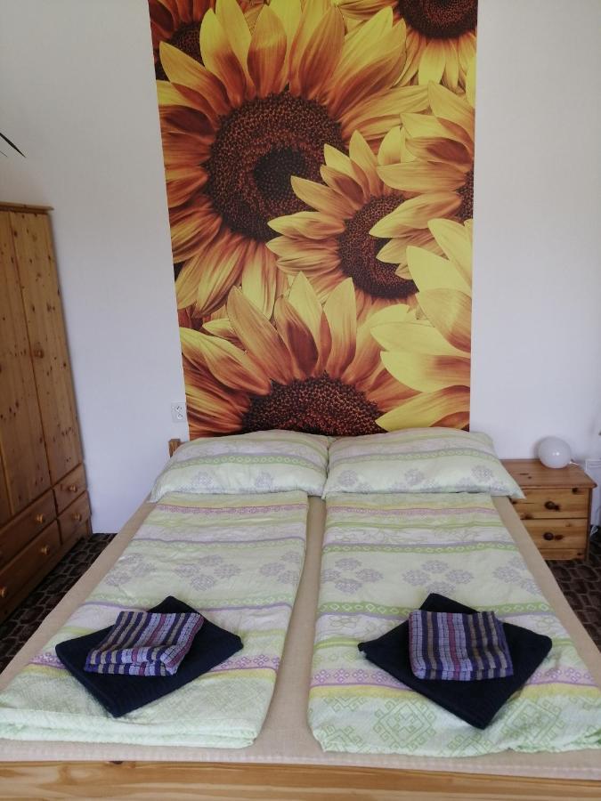 U Ladi Apartment Булхари Екстериор снимка