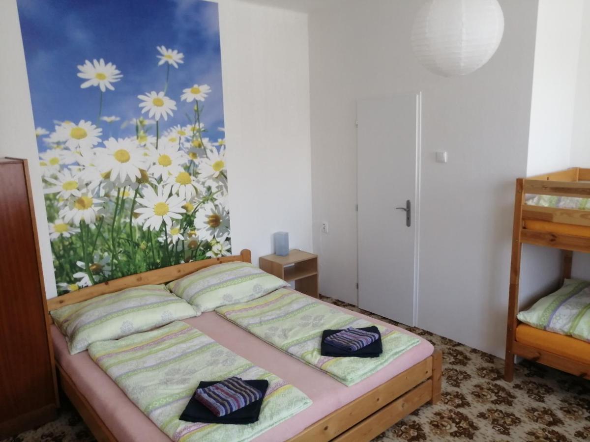 U Ladi Apartment Булхари Екстериор снимка