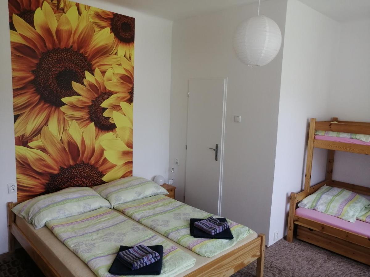 U Ladi Apartment Булхари Екстериор снимка