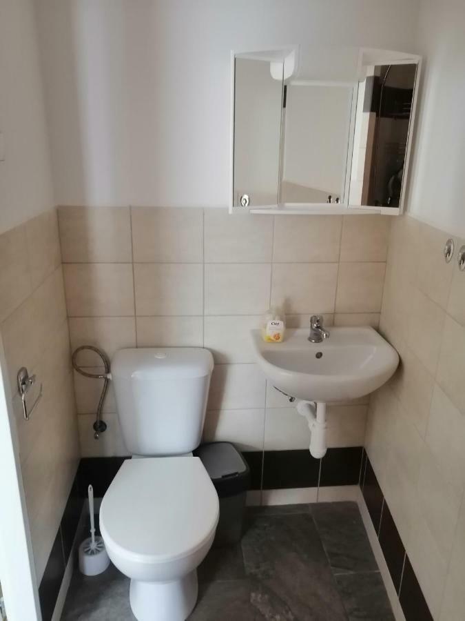 U Ladi Apartment Булхари Екстериор снимка