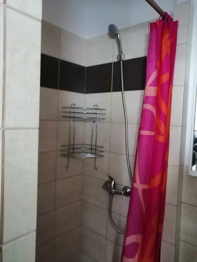 U Ladi Apartment Булхари Екстериор снимка
